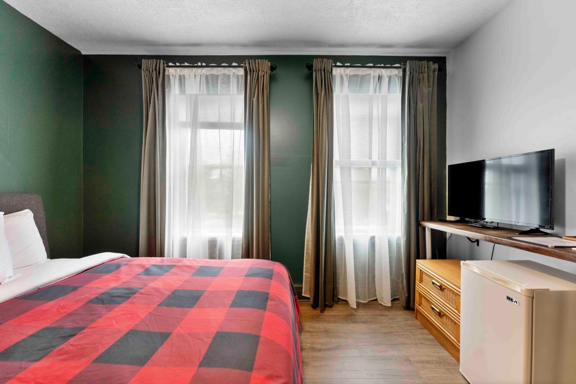 Barrys Bay Balmoral Hotel מראה חיצוני תמונה